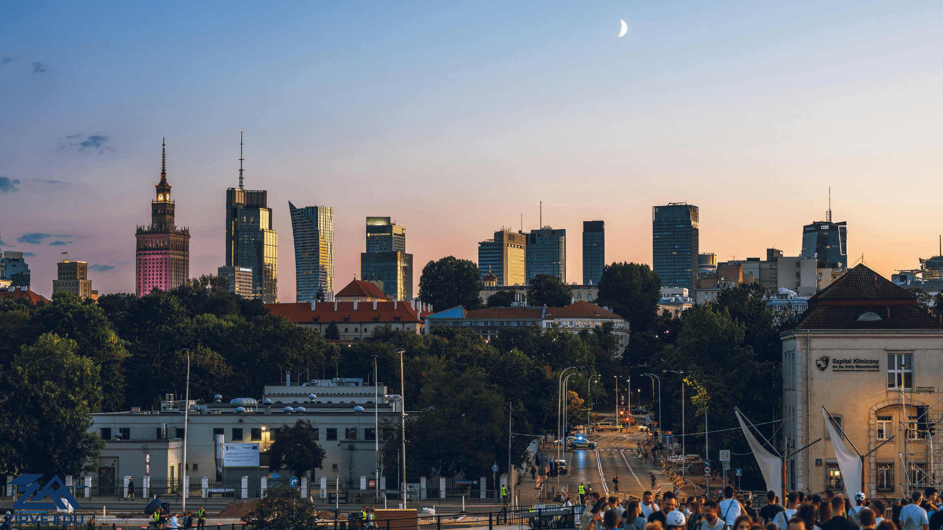 Polonya'da Öğrenci Olmak: Lodz mu, Varşova mı?